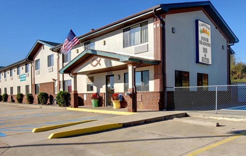 Cassville Four Seasons Inn & Suites Exterior foto